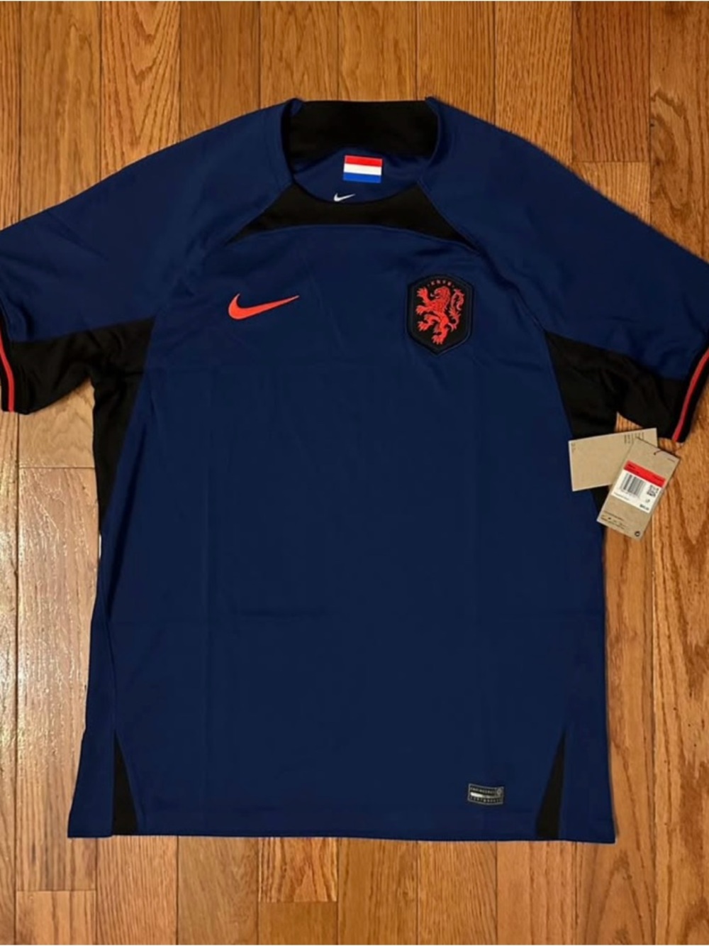 Netherlands 2022 WC Nike Jersey Size Large NEW
